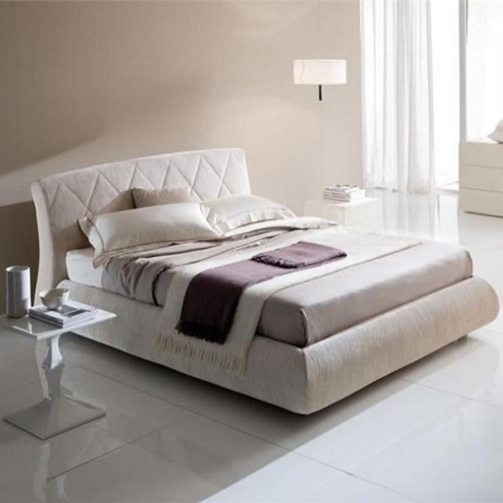 Мягкая кровать с изголовьем КИ-235